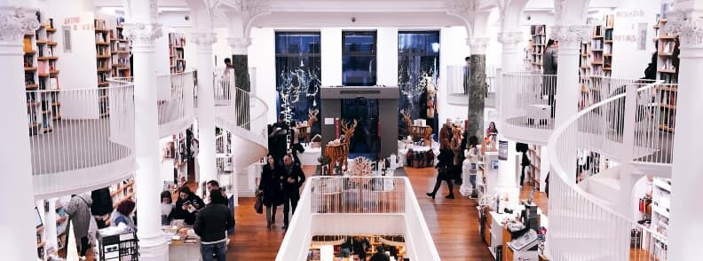 carturesti carusel bookshop bucharest romania Carturesti旋转木马书店罗马尼亚布加勒斯特