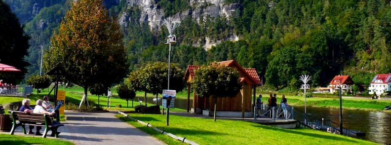 hike to bastei bridge take ferry 远足bastei桥渡船
