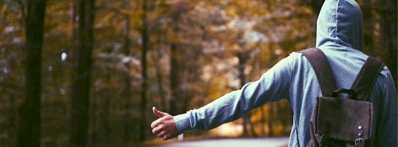hitchhiking in europe save money 在欧洲搭便车省钱