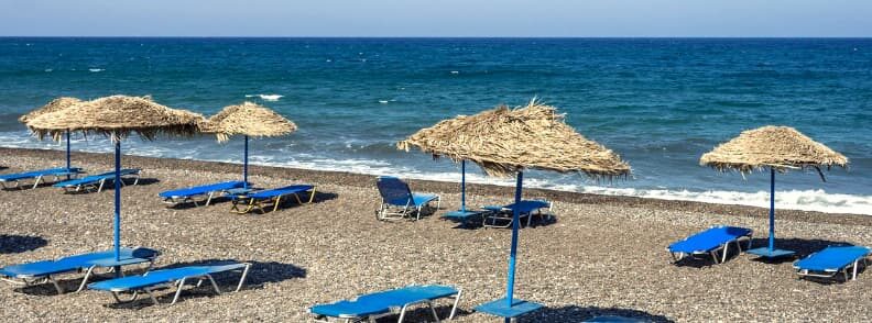 kamari beach santorini greece 希腊圣托里尼岛的卡马里海滩