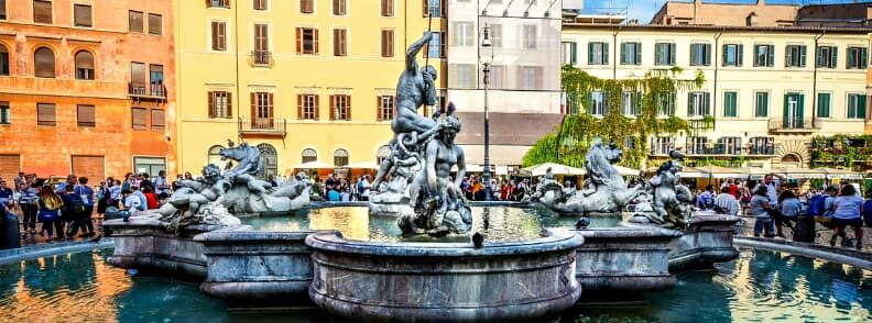 piazza navona rome historical center 佛罗马历史的中心